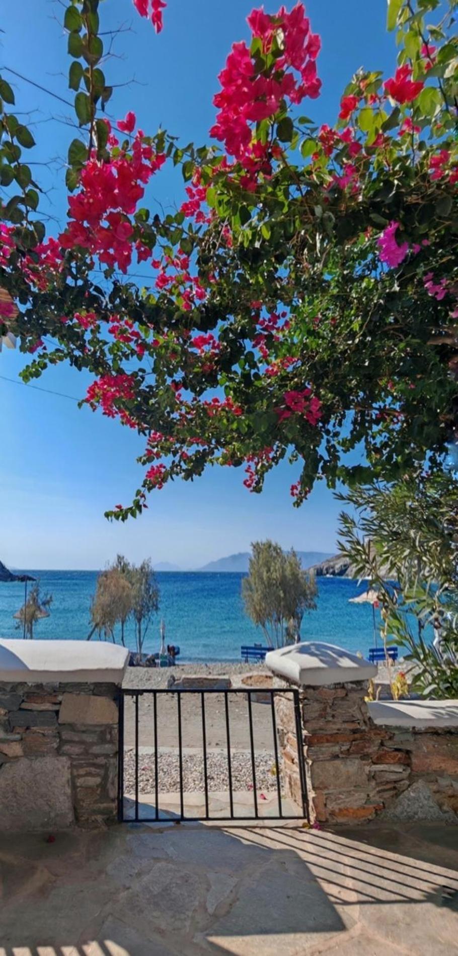 Diana'S Luxury Suites Kíthnos Esterno foto